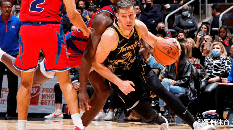 里盲目拉高 里盲目拉高